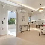 Papanikolis Апартаменты *