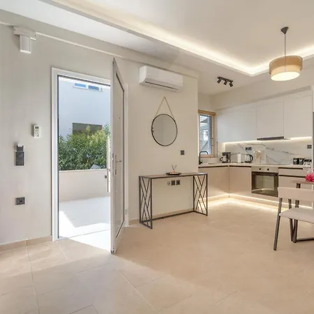 Papanikolis דירה *